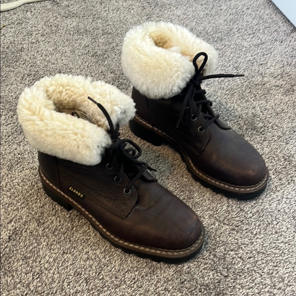 Blondo Mid Calf Vintage Leather Mouton Fur Size 8.5